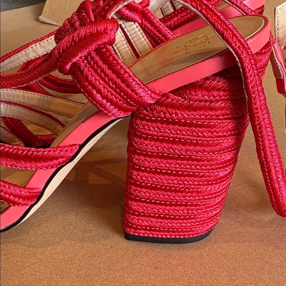 Cabi Tiptoe Sandal 4 1/2 " heel with round toe in GORGEOUS Red! - Picture 6 of 6